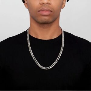 Adornia Extra Thick 9mm Cuban Chain Silver